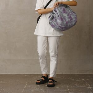 shupatto-packable-bag-27L-evening-mist-model